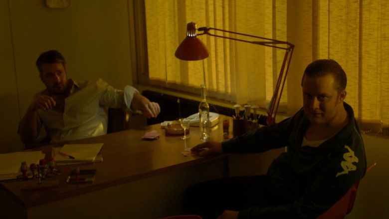 кадр из фильма Mute