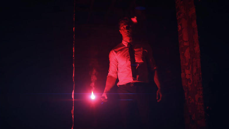 кадр из фильма Bound