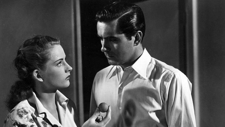 кадр из фильма Аллея кошмаров