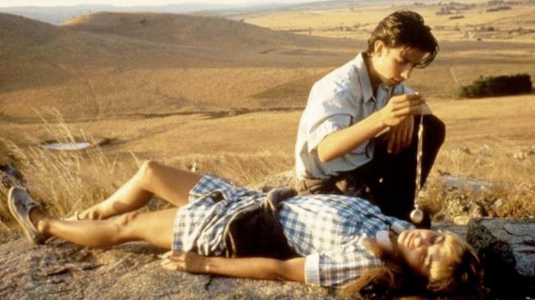 кадр из фильма The Year My Voice Broke