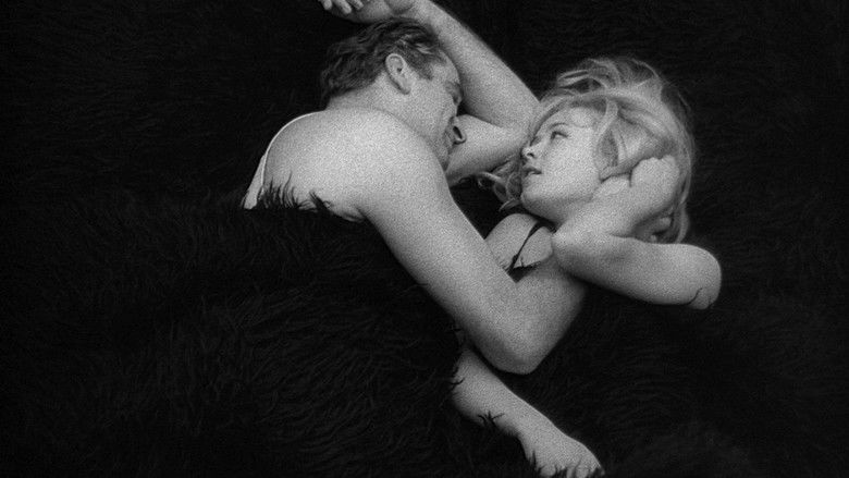 кадр из фильма Человек не птица