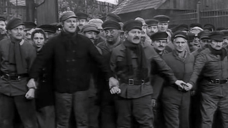 кадр из фильма Жерминаль