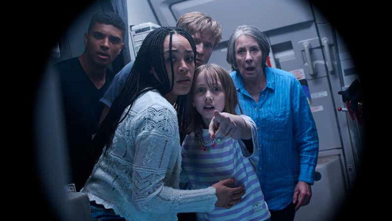 кадр из фильма Из глубины