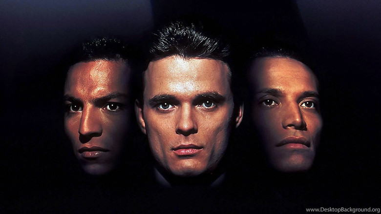 кадр из фильма За кровь платят кровью