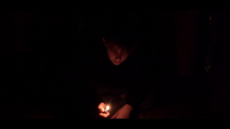 кадр из фильма the last box of candles