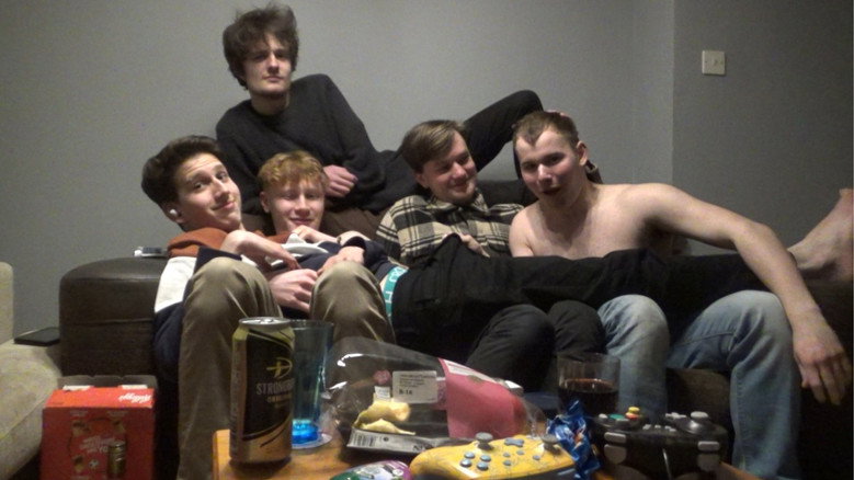 кадр из фильма Return to the World of... the Kitchen Pimps