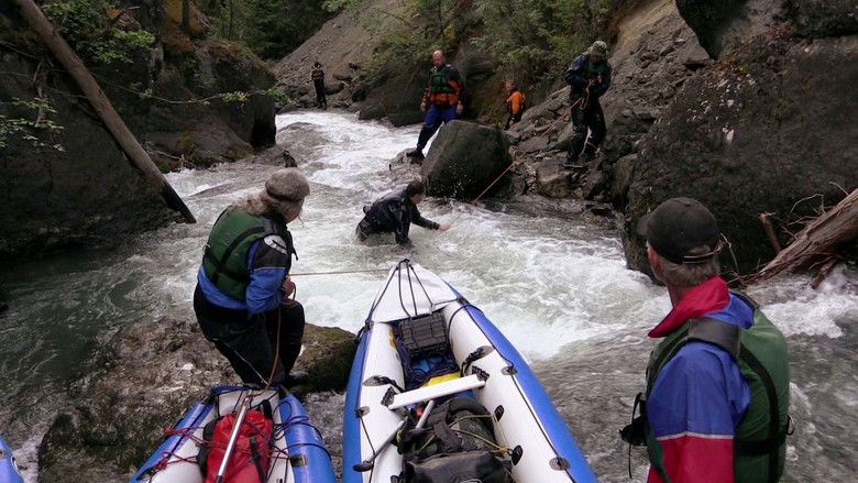 кадр из фильма K Pacifiku přes Coast Mountains