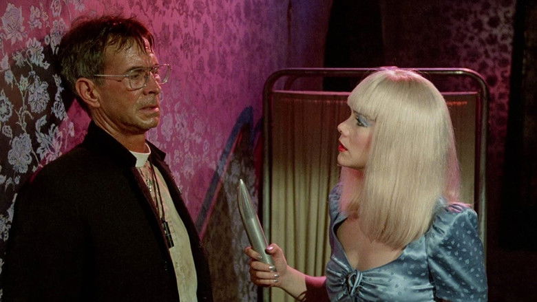 кадр из фильма Преступление на почве страсти