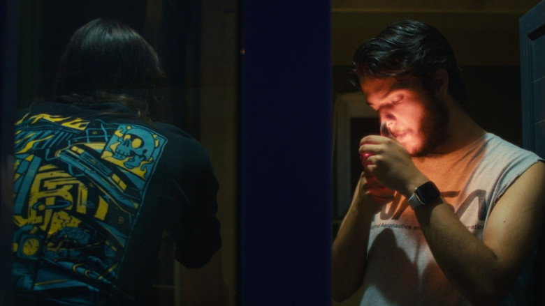 кадр из фильма Βάρκιζα