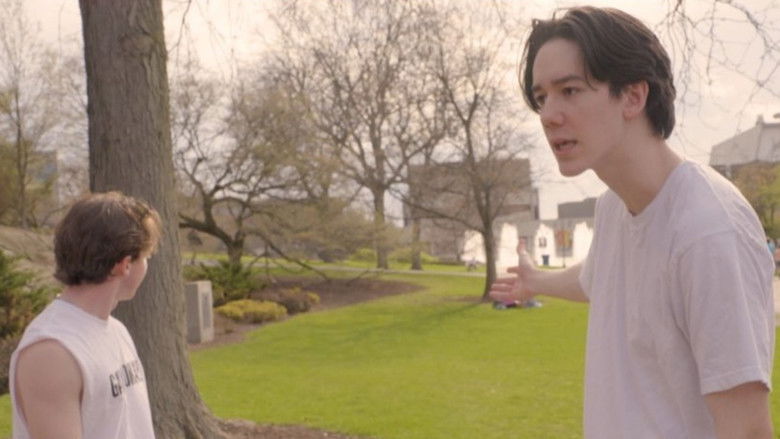 кадр из фильма I Hate My Roommate