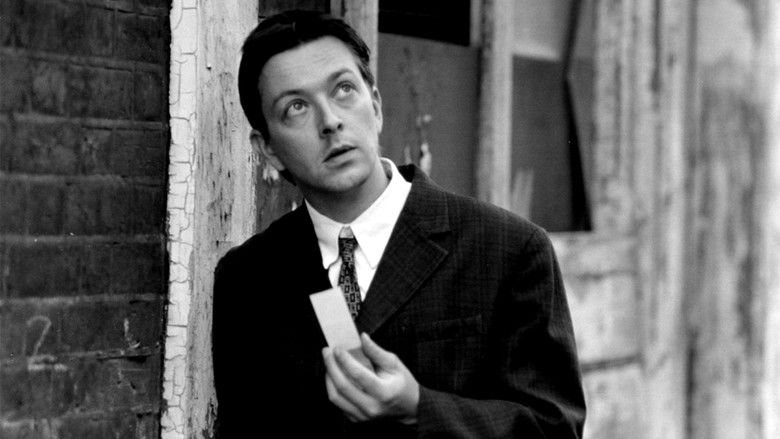 кадр из фильма Преследование