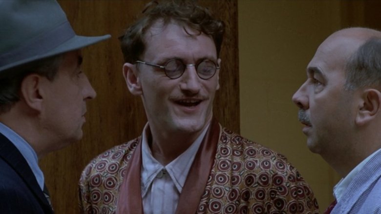 кадр из фильма Чужая родня