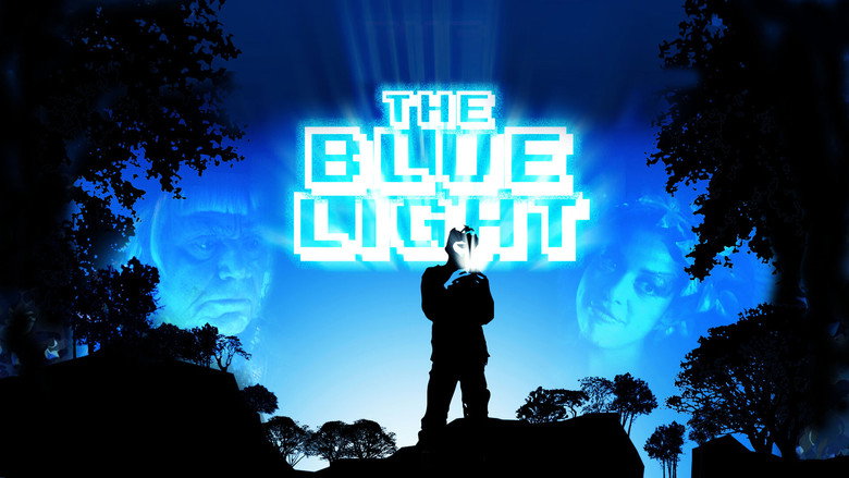 кадр из фильма The Blue Light