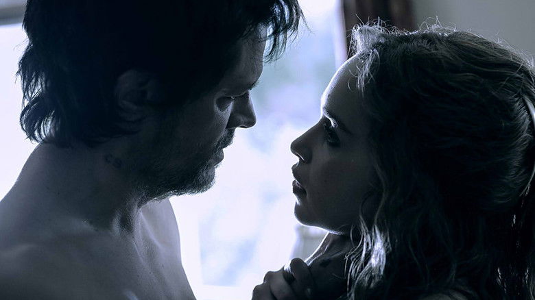 кадр из фильма Роковая связь