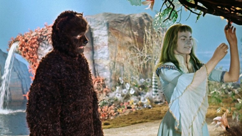 кадр из фильма Поющее, звенящее деревце