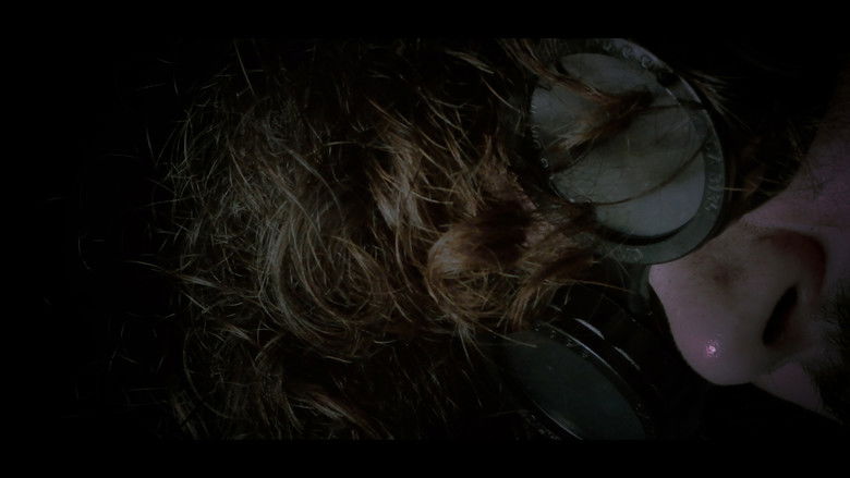 кадр из фильма Cobra Sólida