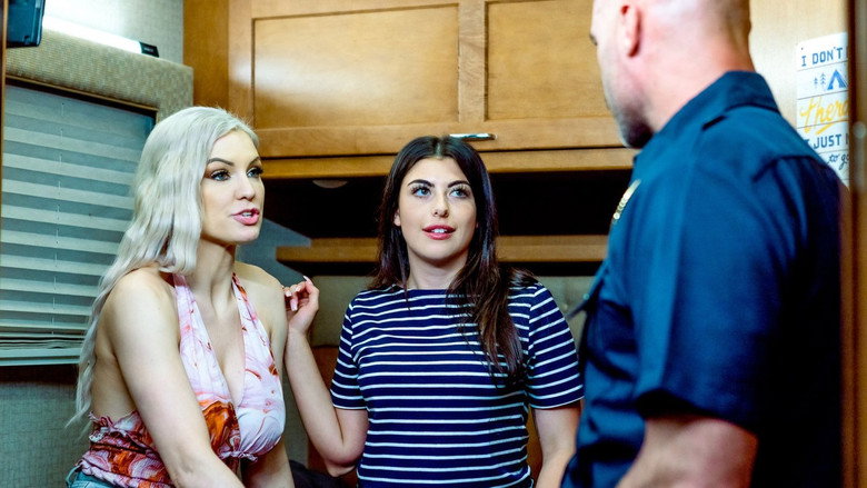 кадр из фильма We're the Taylors