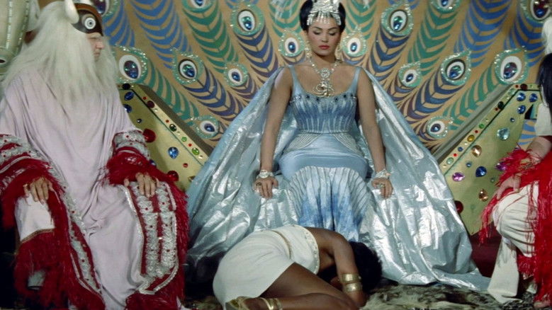 кадр из фильма Maciste, l'uomo più forte del mondo