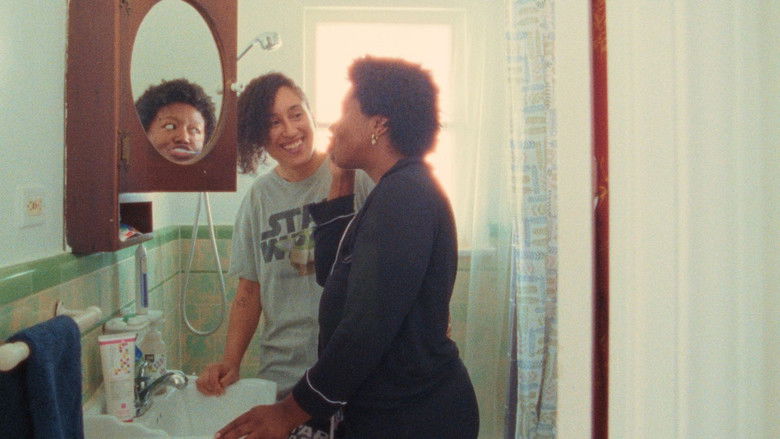 кадр из фильма Hold Me Close