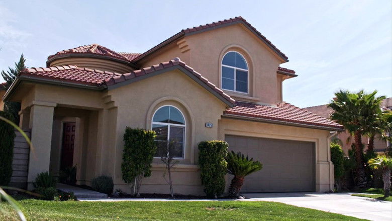 кадр из фильма Stalked by My Doctor: A Sleepwalker's Nightmare