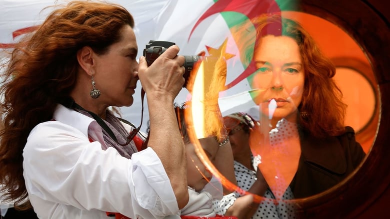 кадр из фильма Parfums d'Alger