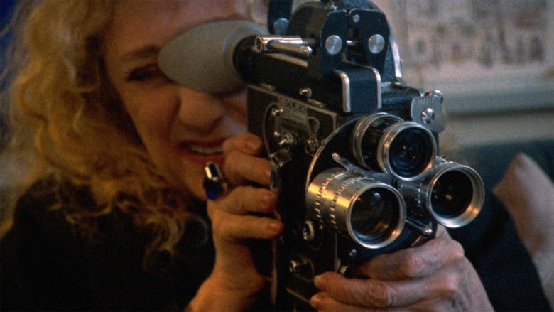 кадр из фильма Carol & Joy