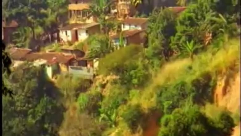 кадр из фильма Associação de Moradores do Guararape