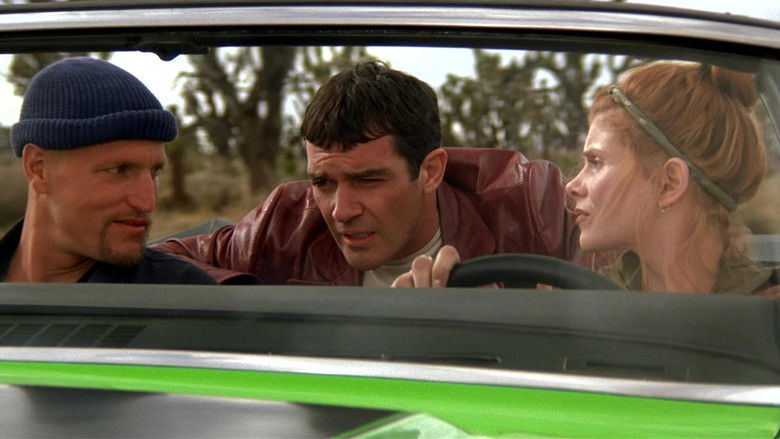 кадр из фильма Бей в кость