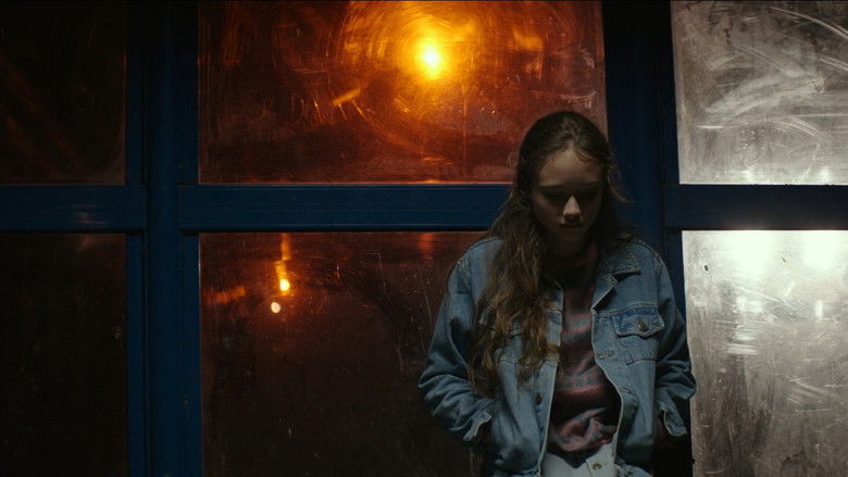 кадр из фильма Уна