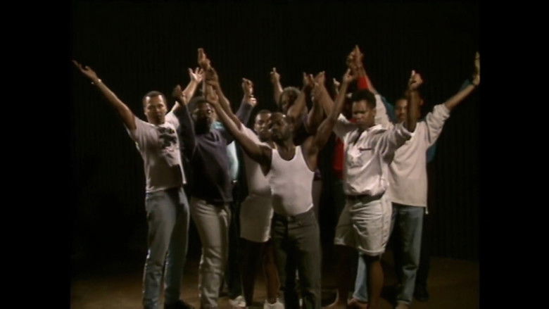 кадр из фильма HAIKAI: HAIGAY