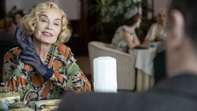 кадр из фильма Марлоу