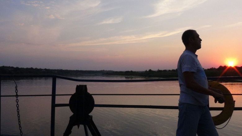 кадр из фильма Воды южного Буга