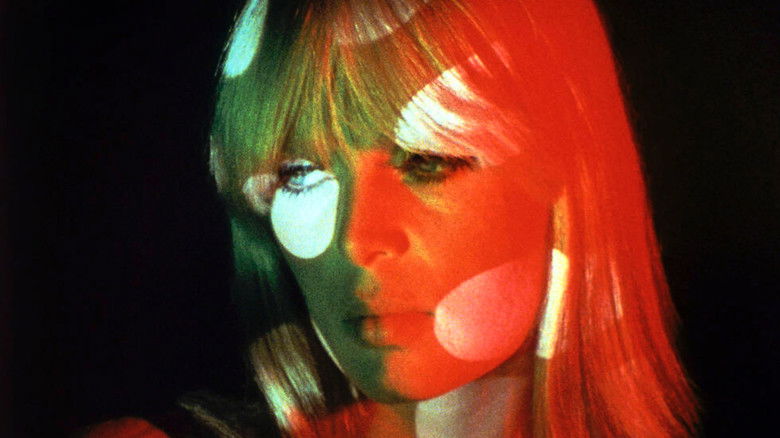 кадр из фильма Nico/Nico Crying