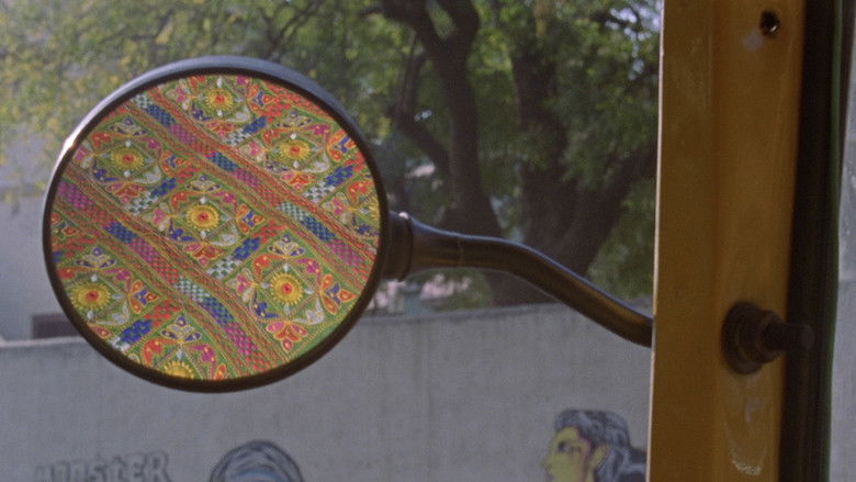 кадр из фильма The Grand Bizarre