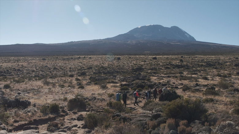 кадр из фильма Kilimandscharo - diesmal mit Krücken