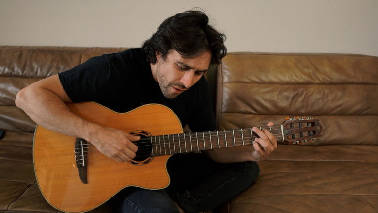 кадр из фильма Mi Vida Me Pasa