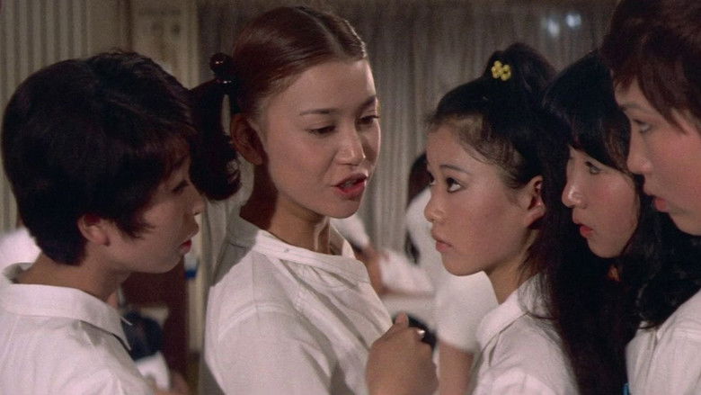 кадр из фильма 女子学園　ヤバイ卒業