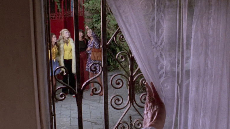 кадр из фильма Темнее ночи