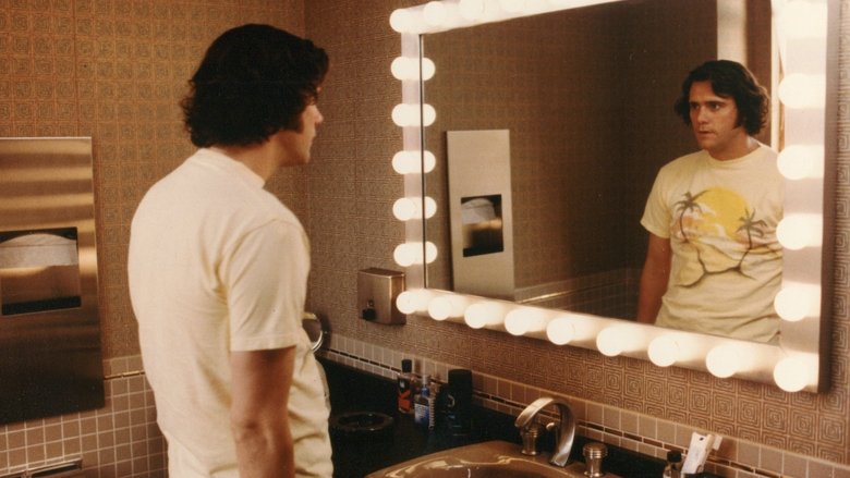 кадр из фильма Джим и Энди: Другой мир - С участием Тони Клифтона, согласно контракту