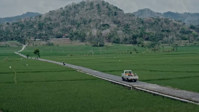 кадр из фильма Тагут