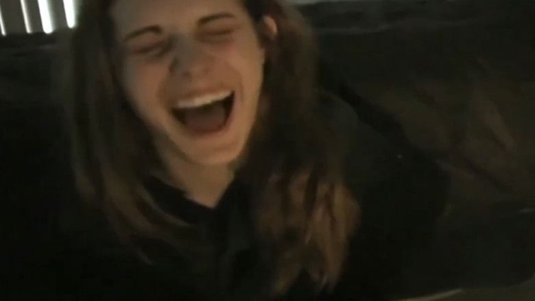 кадр из фильма It Really Hurts To Laugh