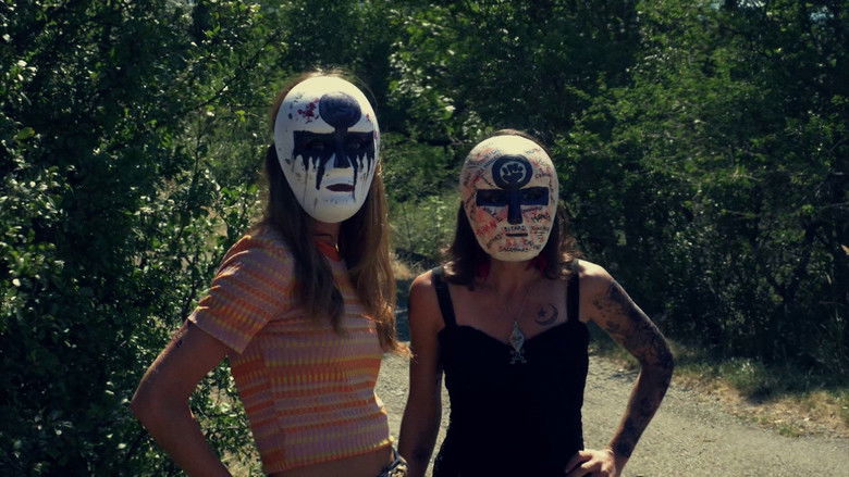 кадр из фильма THE POWERFUL SISTERS