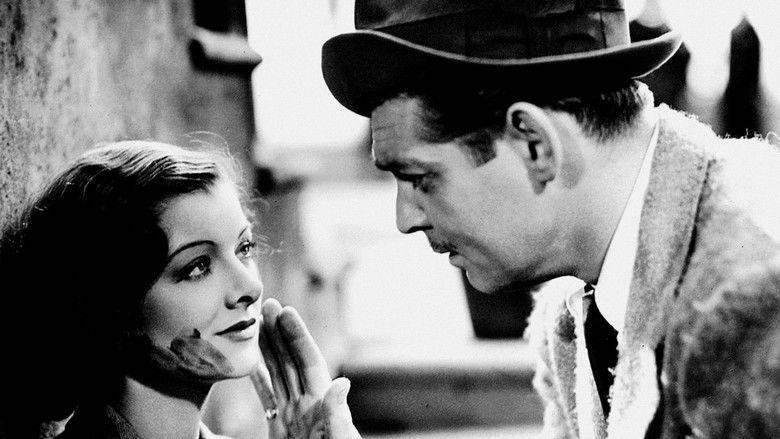 кадр из фильма Too Hot to Handle