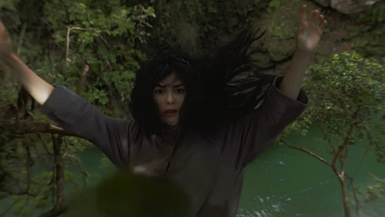 кадр из фильма Suzzanna: Santet Dosa di Atas Dosa