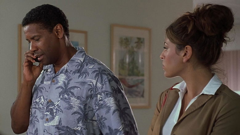 кадр из фильма Вне времени