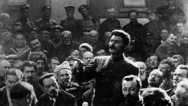 кадр из фильма Великое зарево