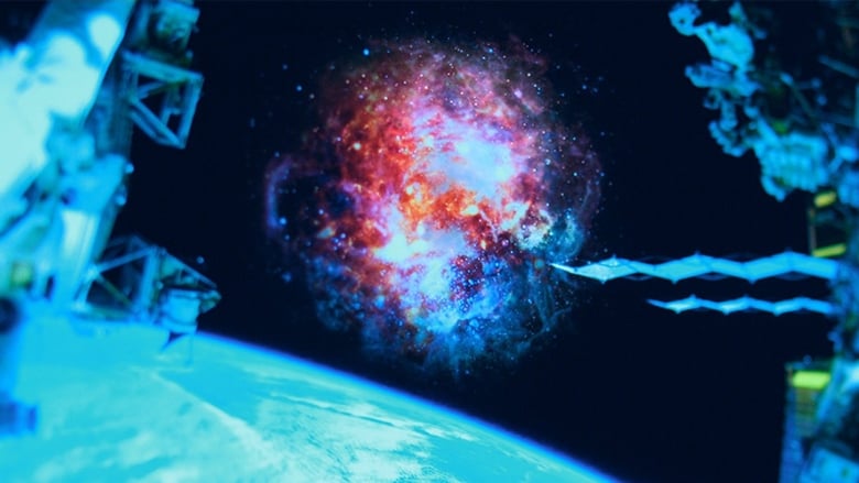 кадр из фильма За пределами Вселенной