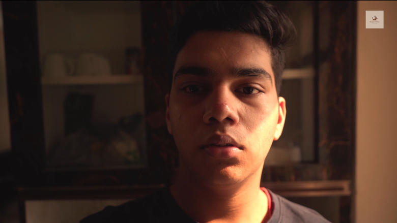 кадр из фильма Fear and Furniture