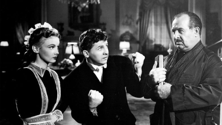 кадр из фильма Hold That Blonde!