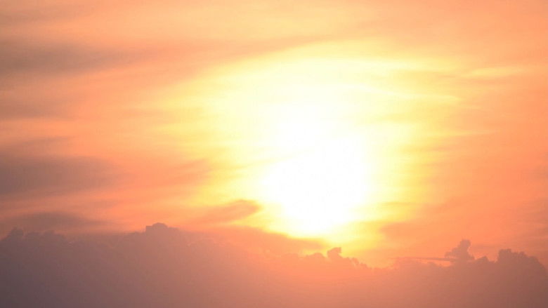 кадр из фильма Μακάριοι Αυτοί Που Τον Θεό Εποίησαν